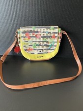 Borsa a tracolla DESIGUAL Versovia Marine in ecopelle multicolore traforata
