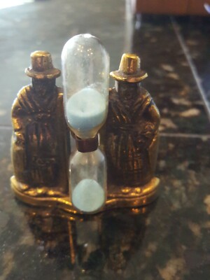 Vintage Brass  Kitchen Egg Timer. Blue sand. Milkmaids? Works.