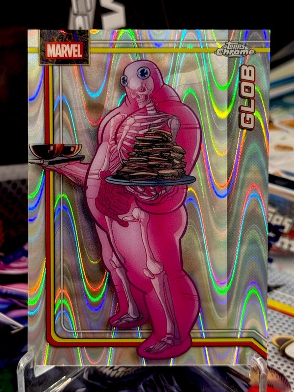 2026 Topps Chrome Marvel Glob RayWave Refractor SP #043