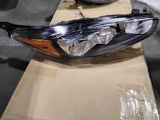 Replacement Headlight Headlamp For Ford Fiesta 2014-18 Right Passenger Headlight