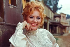 Amanda Blake As Miss Kitty In Gunsmoke Tv Show Picture Photo Print 8x10