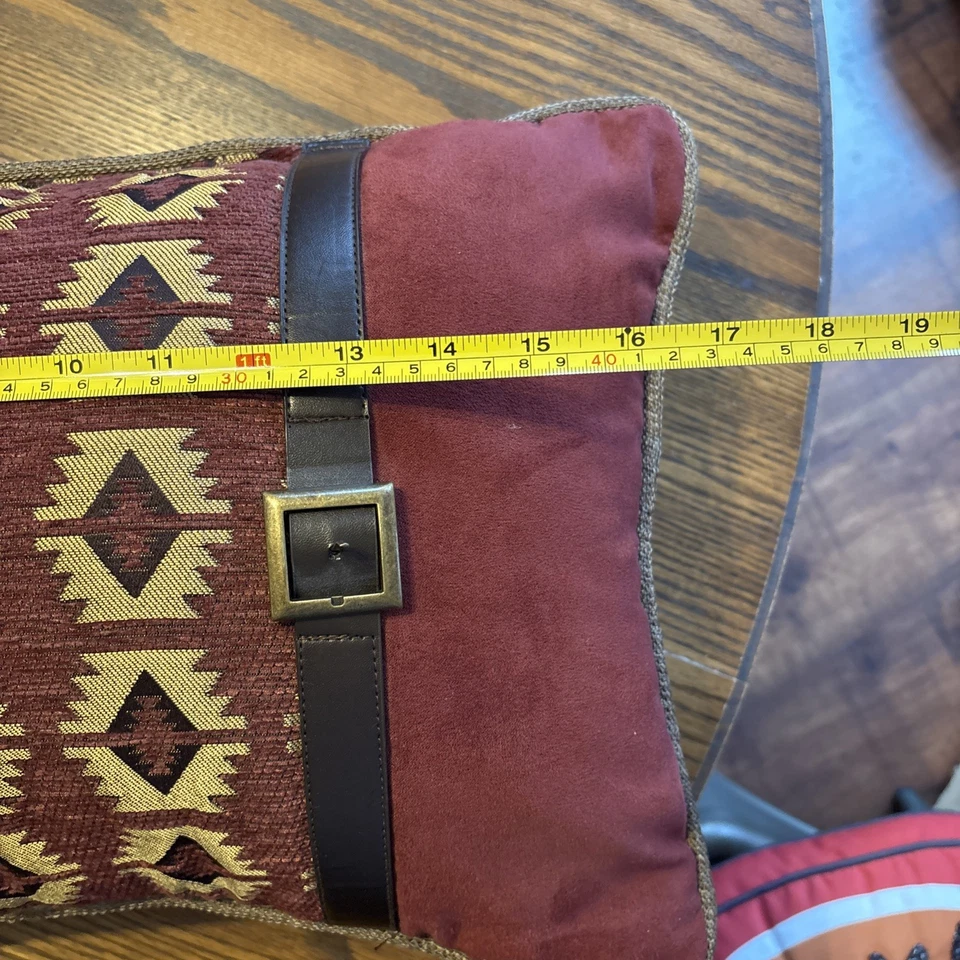 estate croscill decorative geometric design throw pillows - Image 4 of 4