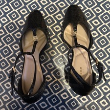 Ladies Dune Black Leather Heels Shoes Size 5 with Metallic Gold Accents Rare