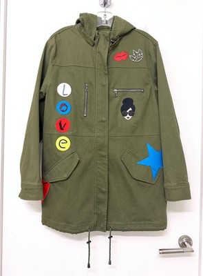 超希少✨ ビートルズ&アリスアンドオリビア ミリタリージャケット カーキ NWT Alice + Olivia Cheryl Embellished Hooded Parka Coat Army Olive