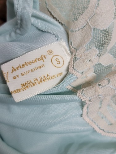 Aristocraft Nightgown Floral Blue Overlay USA Size Small Nylon Loungewear Short - Picture 2 of 5