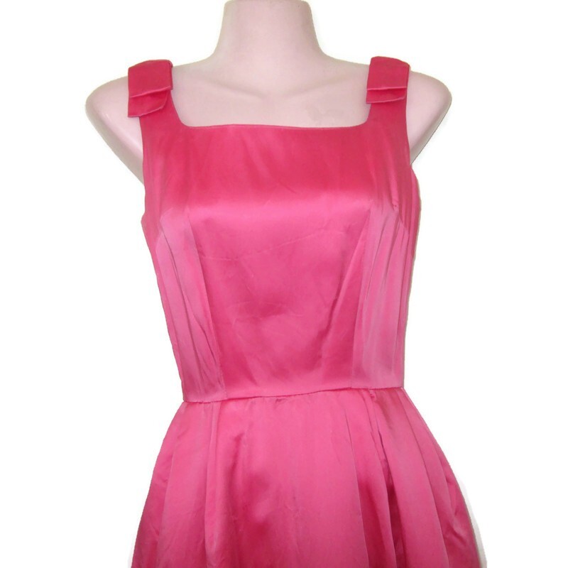 Vintage Bow Collection Dress Pink main image 1