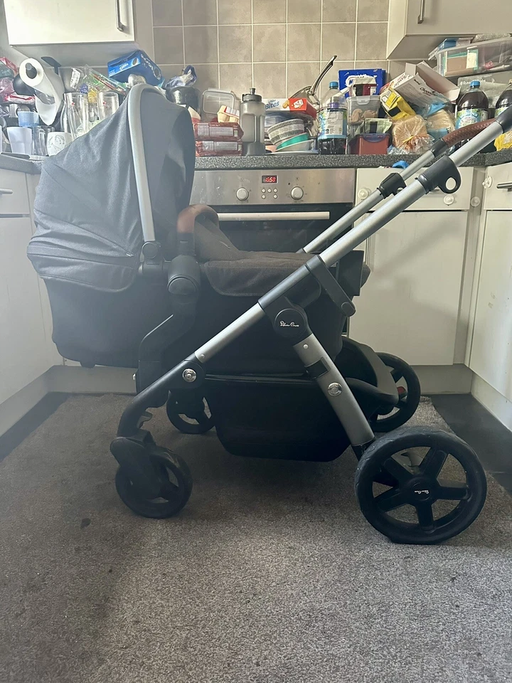 Silver Cross Wave Double Pram - Image 2 of 4