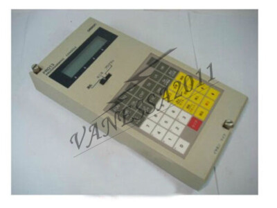 1PCS Gebraucht Omron 3G2A5-PRO13-E Programming Konsole