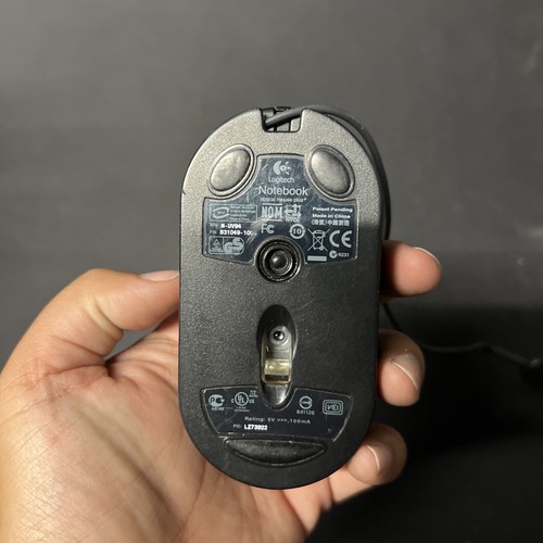 OEM Logitech Notebook Optical Wired Mouse Plus M-UV94 Black Silver 3 Button - Picture 2 of 2