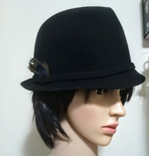 100 Wool Felt Vintage Black Jazz Fedora Hat with Side Mounted Peacock Feather