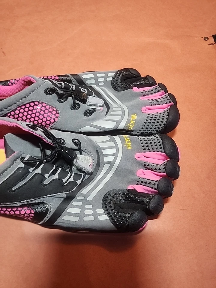 Zapato para mujer Vibram FiveFingers KMD LS W3753 gris negro rosa talla 9-9,5 Foto 3 de 4