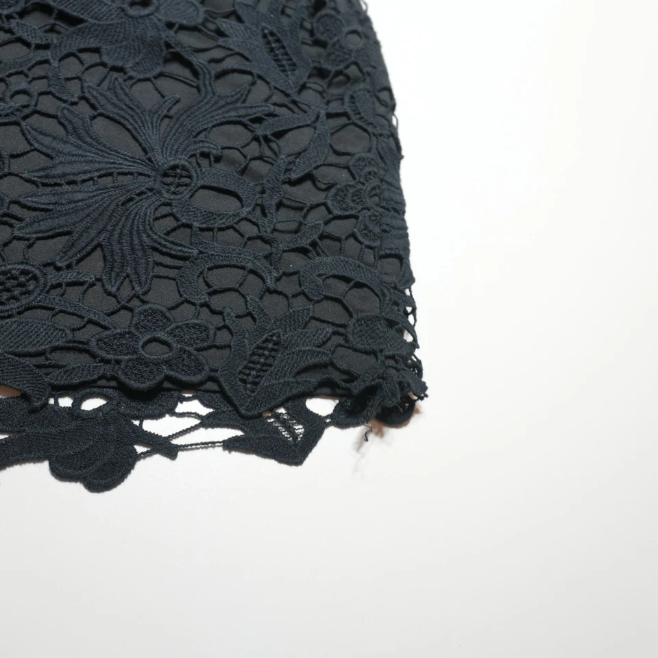 Saia Banana Republic tamanho 0P pequena mini preta amarrada linda elegante noite fora - Imagem 3 de 4