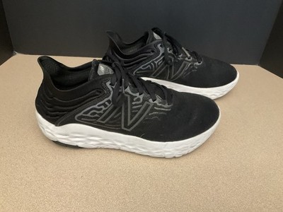 Womens New Balance Fresh Foam Beacon V3 Running Shoes.Size 8D Wide. Nice Shoes!