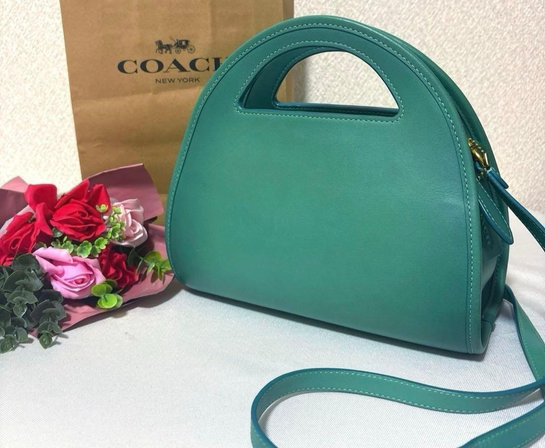 レアカラー COACH ハーフムーン 2way ショルダーバッグ グリーン COACH Rare Color Green Half Moon 2way 【公式通販】