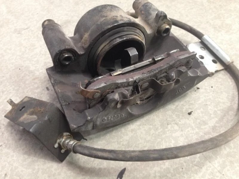 96 97 98 99 00 01 02 Chevy 3500 7,4 L a 4x4 273 k! PINZA DELANTERA IZQUIERDA SRW 14897 Foto 4 de 4