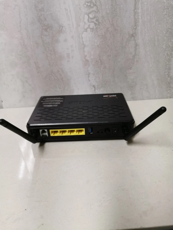 D-Link DSL-2750B 300 Mbps 4-Port Wireless N Router/No with charger/test work#M24 - Image 2 of 4