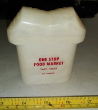 Vintage One Stop Food Market Taft Texas Ed Barrow Plastic Salt Pepper Shaker