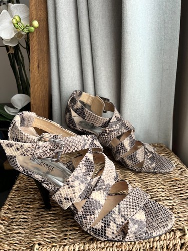 Michael Kors Zapatos Sandalias Tacón Alto Talla 41 UK 8 Cuero Estampado Serpiente £145 - Imagen 2 de 13