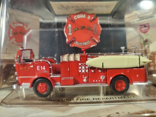 Code 3 Honolulu Crown Pumper - 14 w/Surfboard 12955 1/64  1 OF 5000 RELEASE - Picture 2 of 5