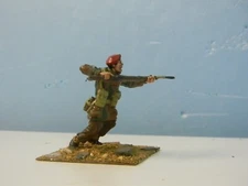 1 Conte  WW11 British Commando attacking 1/32 ( June. Listing)