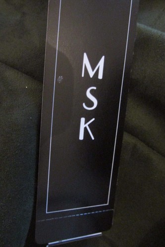 NUEVO CON ETIQUETAS MSK M & L VERDE OLIVA IMITACIÓN GAMUZA MANGA CORTA HOMBRO FRÍO VESTIDO CON VOLANTES - Imagen 8 de 9