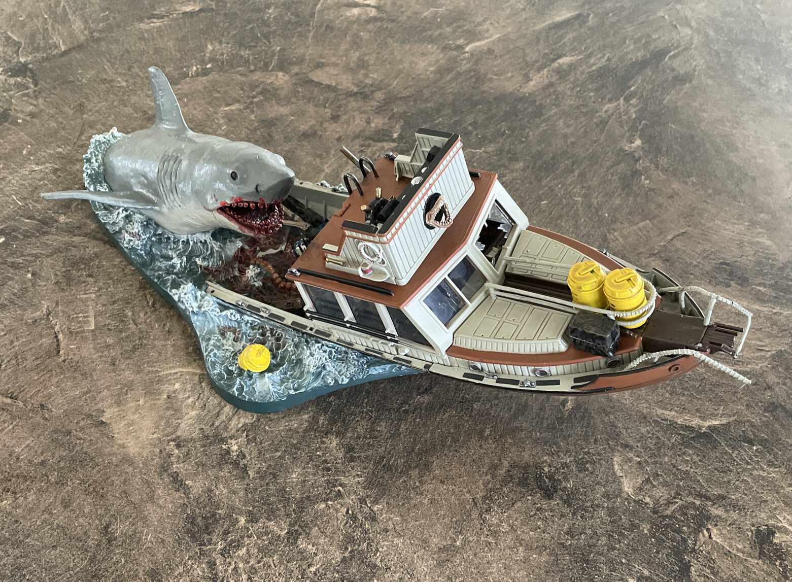 Jaws Deluxe Set Movie Maniacs Series 4 McFarlane Orca Toys Read No Mastâs Quint | eBay