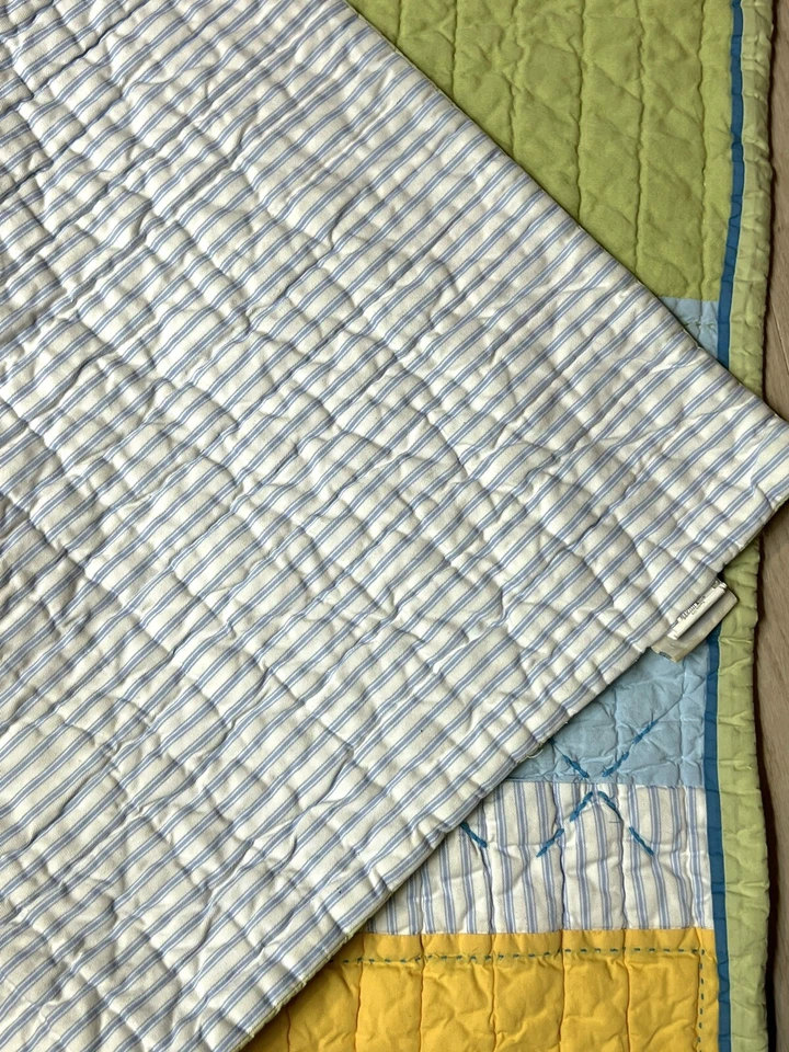 Edredón de vehículos Pottery Barn para niños bebé “Oscar” ropa de cama para niños pequeños Foto 4 de 4