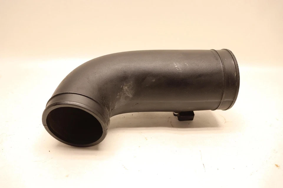 2015-19 GMC SIERRA 2500 HD 6.6L 柴油发动机空气输入谐振器软管原始设备制造商 — 第 2/4 张图片