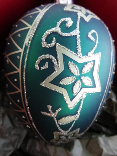 Waterford Christmas Ornament Hunter Green gold trim Egg Shape in box RARE