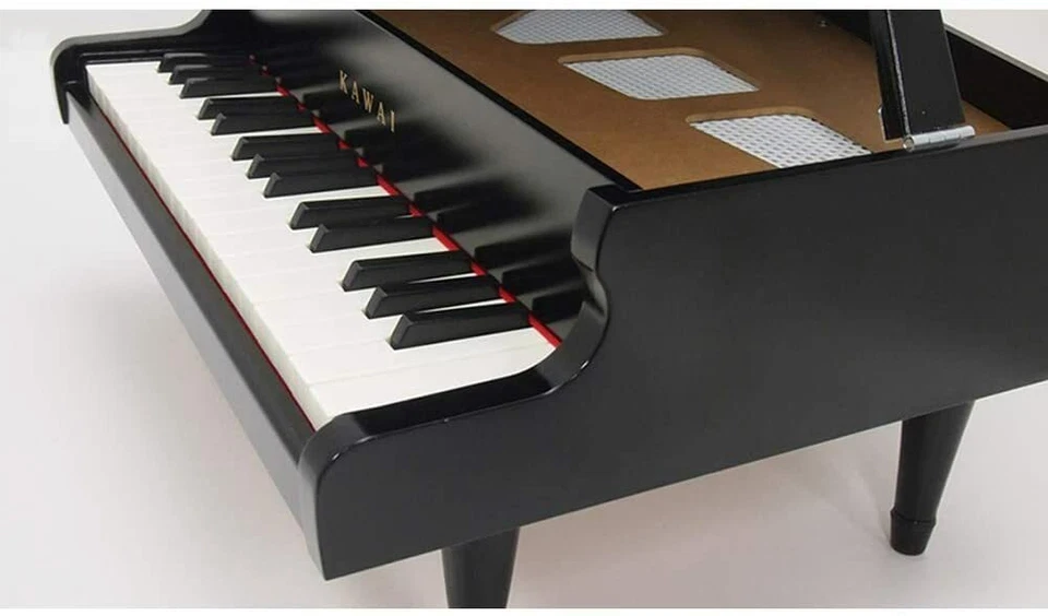 Kawai Mini Pianoforte a coda Giocattoli per Bambini Nero Tipo 32 Tasti F5-C8 1141 Made in Japan - Immagine 3 di 4