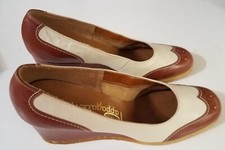 new wing tip Pappagallo brown white leather spectator wedge pumps 8B unworn