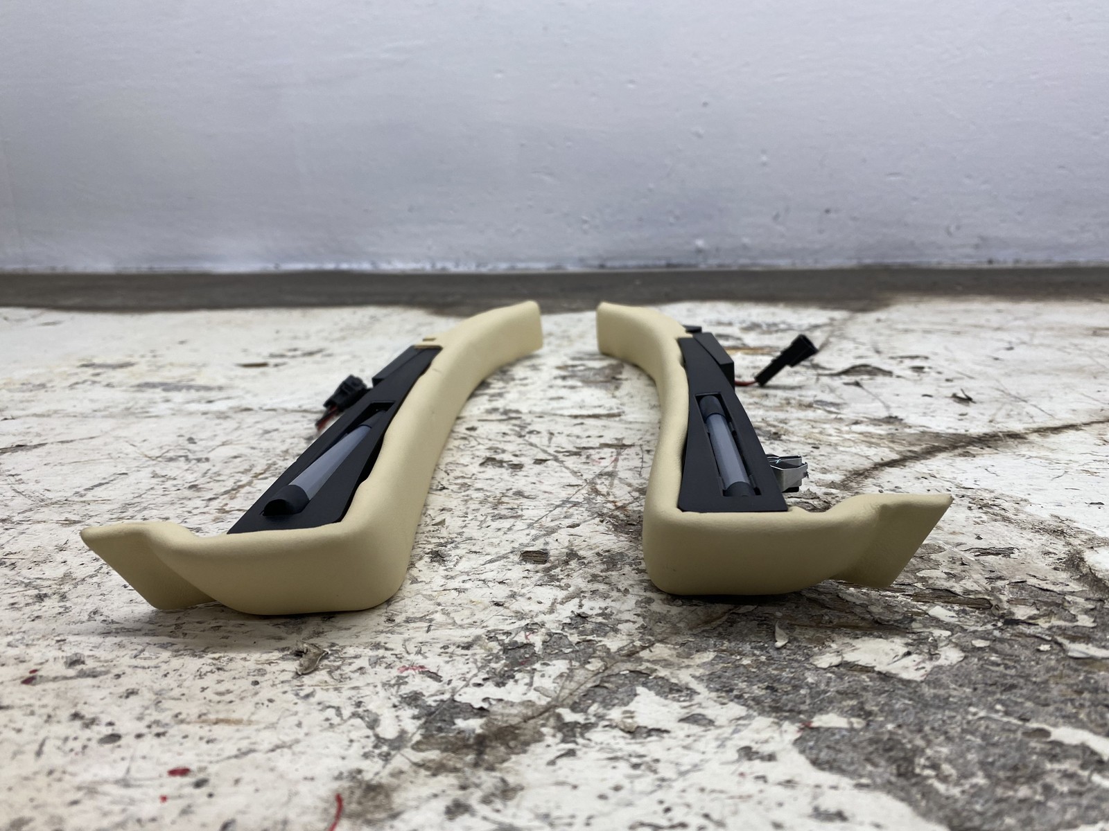 2010-2020 BENTLEY MULSANNE OEM REAR RIGHT LEFT PARCEL DECK SHELF TRIM PANEL SET