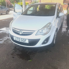 2013 Vauxhall Corsa 1.4 SE. WHITE Petrol. Manual.Heated Seats. VGC MOT JAN  2027