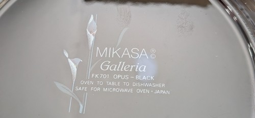 Set Of 4 Mikasa Galleria Black Opus Dinner Plates 11” - Picture 2 of 2