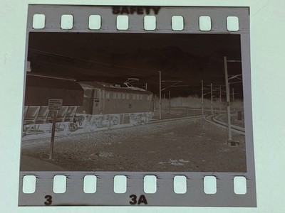 um 1980 British Rail Diesellok 81010 Eisenbahn 35mm Original Negativ 15D-1M