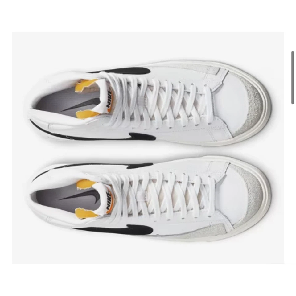 Tênis Nike Blazer Mid '77 Feminino Branco Preto Estilo Clássico Retrô - Imagem 3 de 4