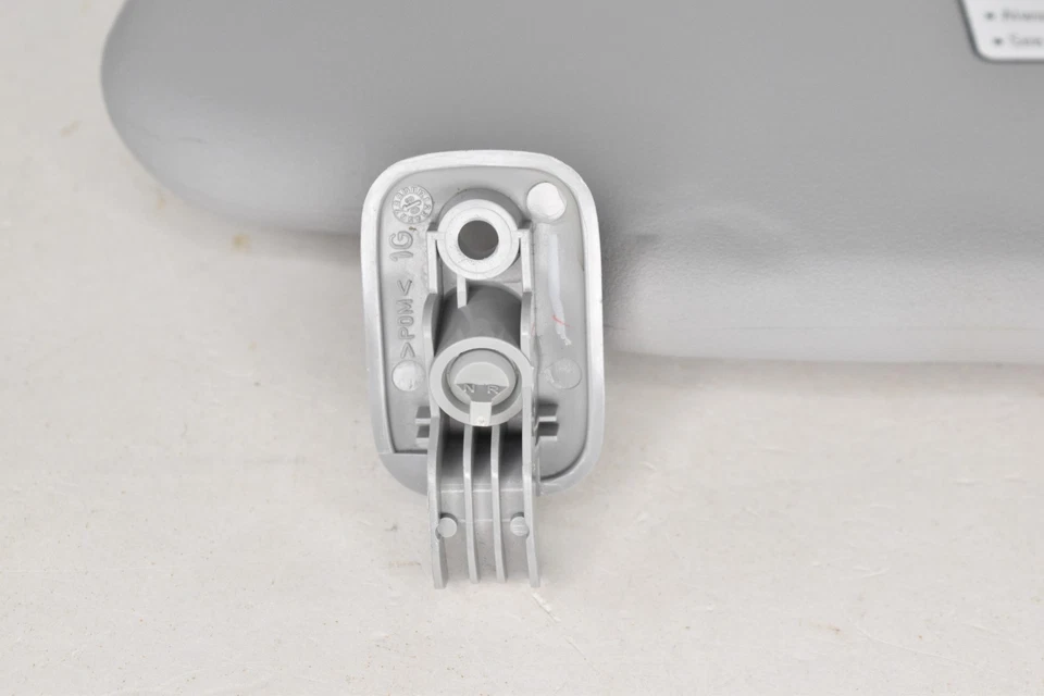 Parasol izquierdo gris Mazda 3 2004-2009 conductor Foto 4 de 4