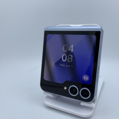 Samsung Galaxy Z Flip6 256GB Unlocked Blue - Open Box Condition