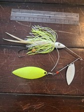 1.25 Oz Musky Spin Bait Package Of One Heavy Duty Double Blade