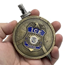 EL6-017 ICE Agent ERO Enforcement DRO Detention Removal Shield with removable Sw
