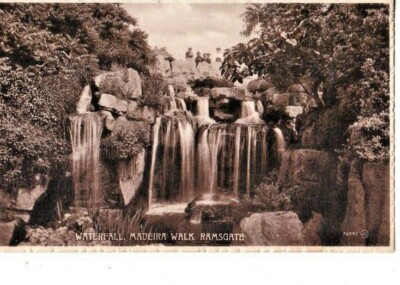 RAMSGATE, KENT - WASSERFALL, MADEIRA SPAZIERGANG S/W POSTKARTE (1917)
