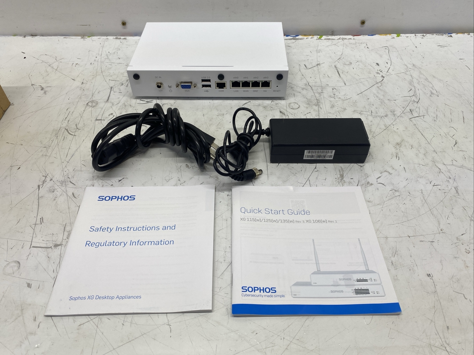 Sophos SG 105 Rev. 2 Firewall Network Security VPN Appliance w/ Power Cord
