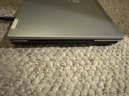 HP ELITEBOOK 8440p i5 M 520, 250 GB HD, DVD/RW 4GB RAM Bad Battery - Picture 7 of 7