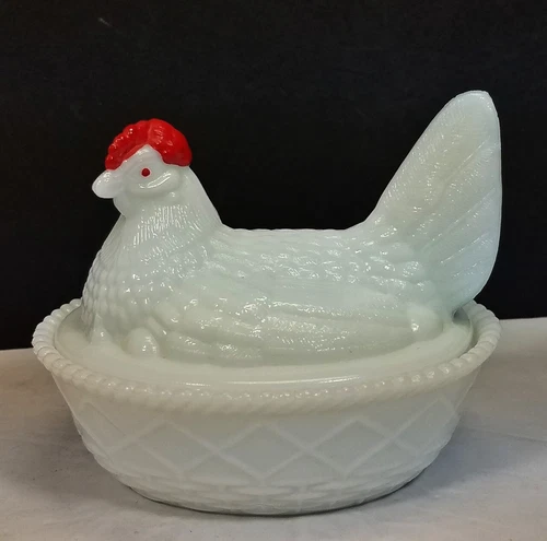 Vintage Westmoreland Milk Glass Chicken Hen On Nest Covered Trinket Candy Dish