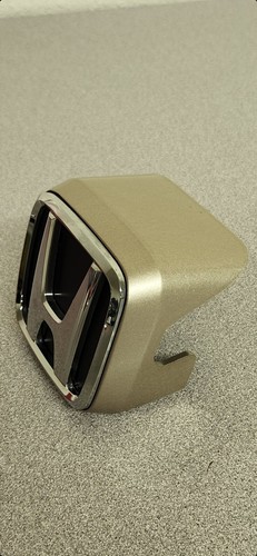 Genuine Honda Civic H Emblem Badge Front Grille OEM S84 G0 Khaki Beige Color - Picture 6 of 9