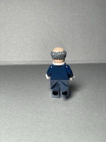 Lego Alfred Pennyworth Minifigure SH0313 - From 70909 Batcave Break In - Batman