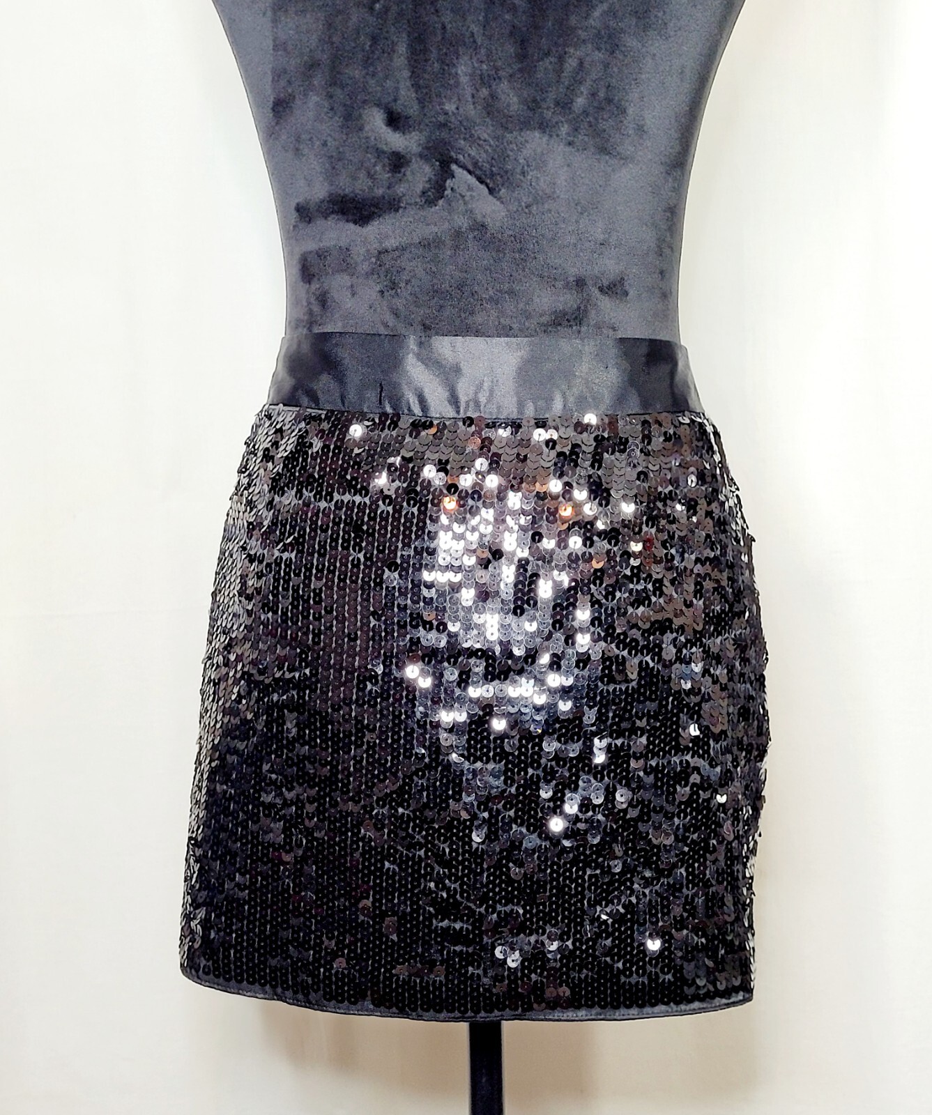 Express Design Studio Solid Black Satin Sequin Sk… - image 3