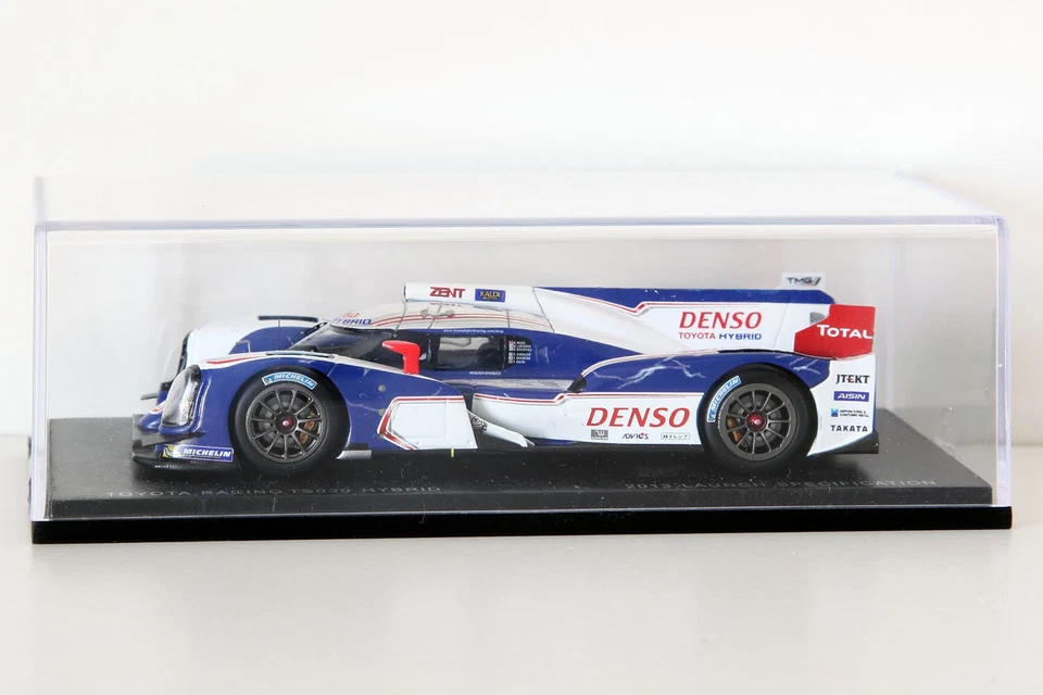 1:43 Toyota TS030 Hybrid 2013 Launch Specification - Spark - Immagine 2 di 4