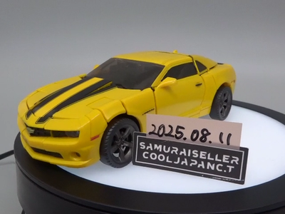 Transformers MPM-3 BUMBLEBEE AUTOBOT CHEVROLET Masterpiece Movie