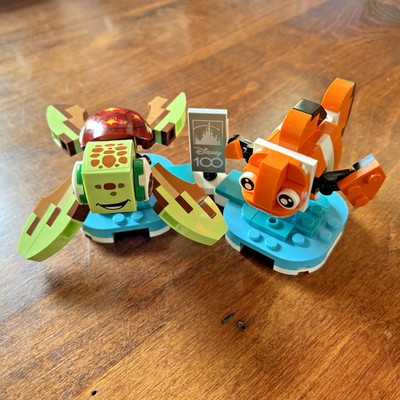 LEGO Disney Duos 100th Anniversary Nemo and Squirt Set 43226